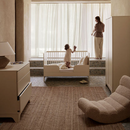 Babybett Tsugi -Butter 140x70cm (inkl. Umbaumöglichkeit in ein Kinderbett 140x70cm)