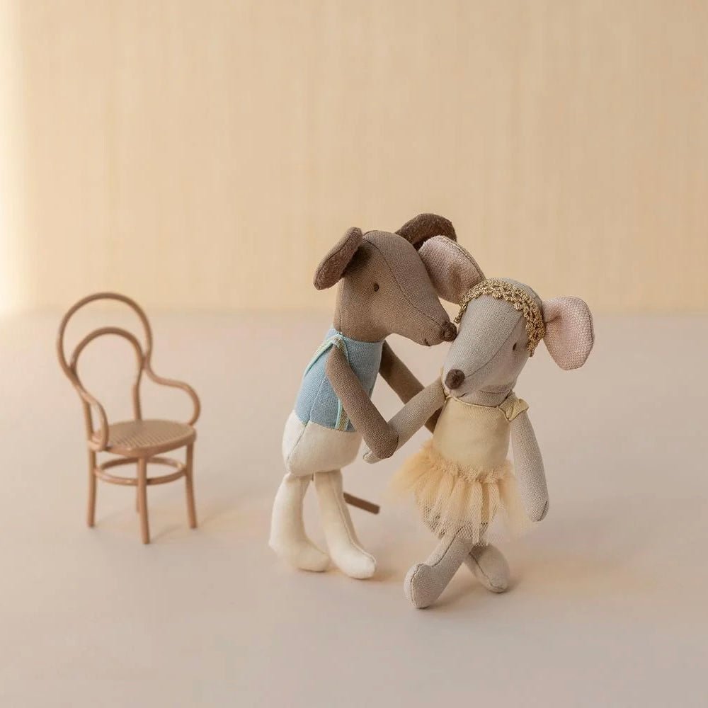 Ballerina Maus, Große Schwester - little something