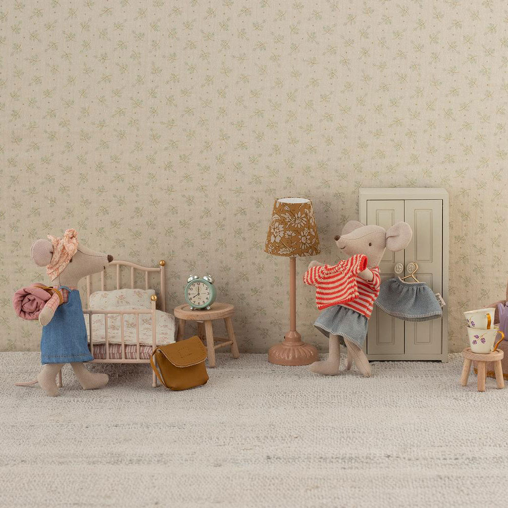 Schwester Maus, Große Schwester - little something