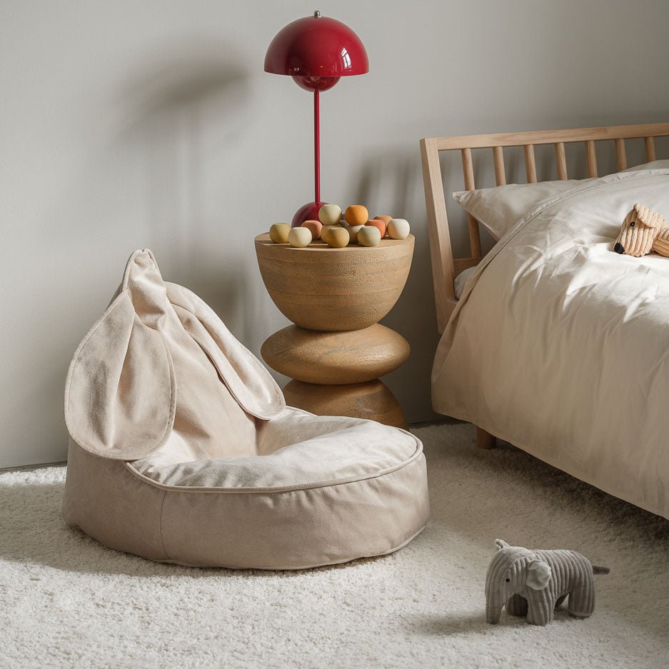 Sitzkissen Samt mit Hasenohren "Bunny Beanbag Dusty Beige" - little something