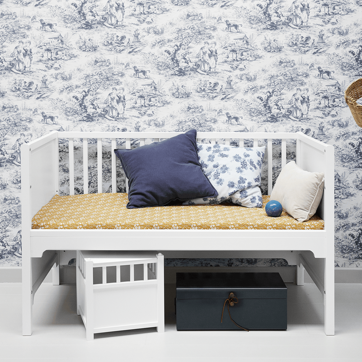 Seaside Kaltschaum Classic Matratze Ausziehbett 176cm - little something